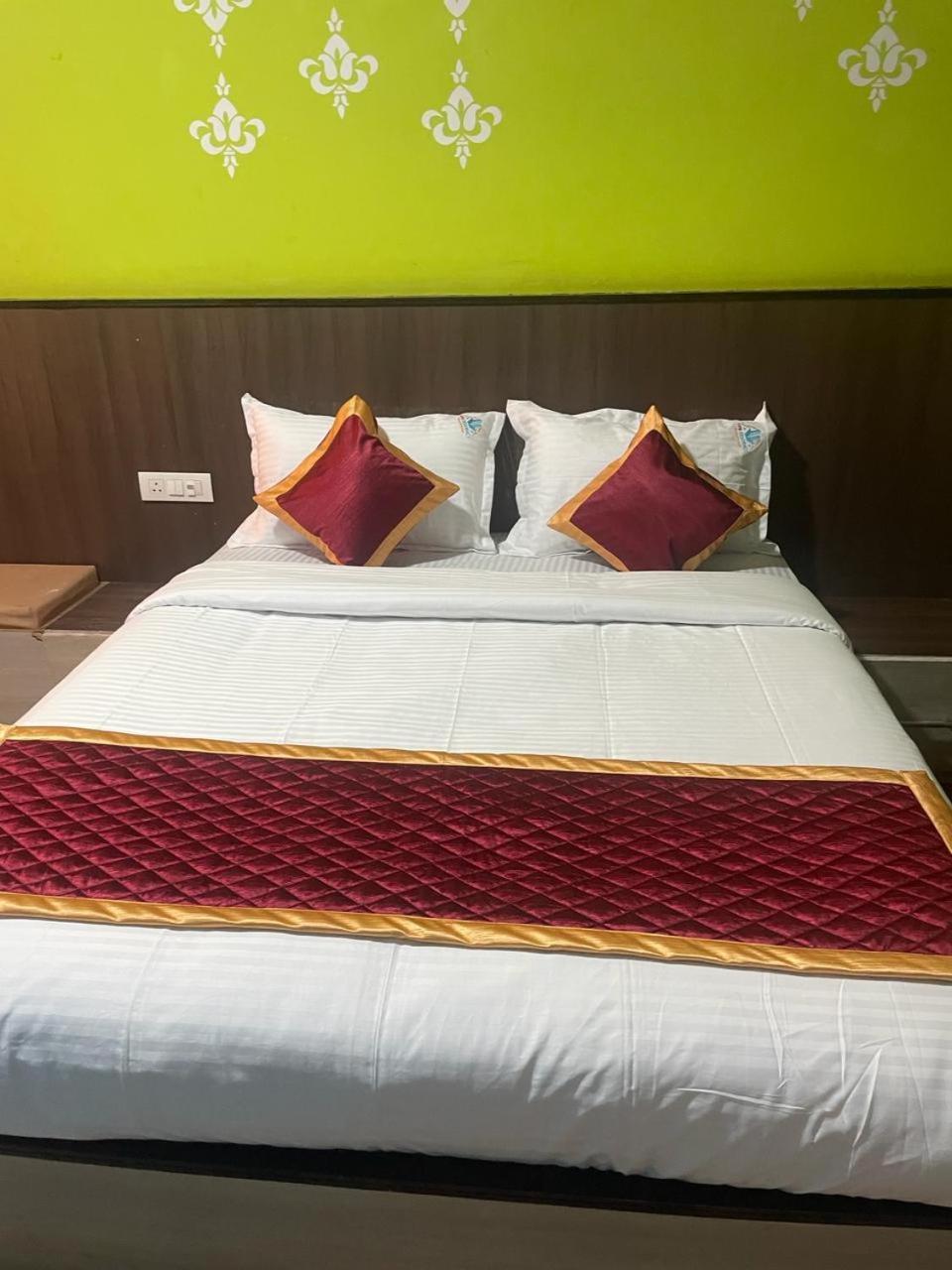 מלון Ooty Vpr Residency מראה חיצוני תמונה