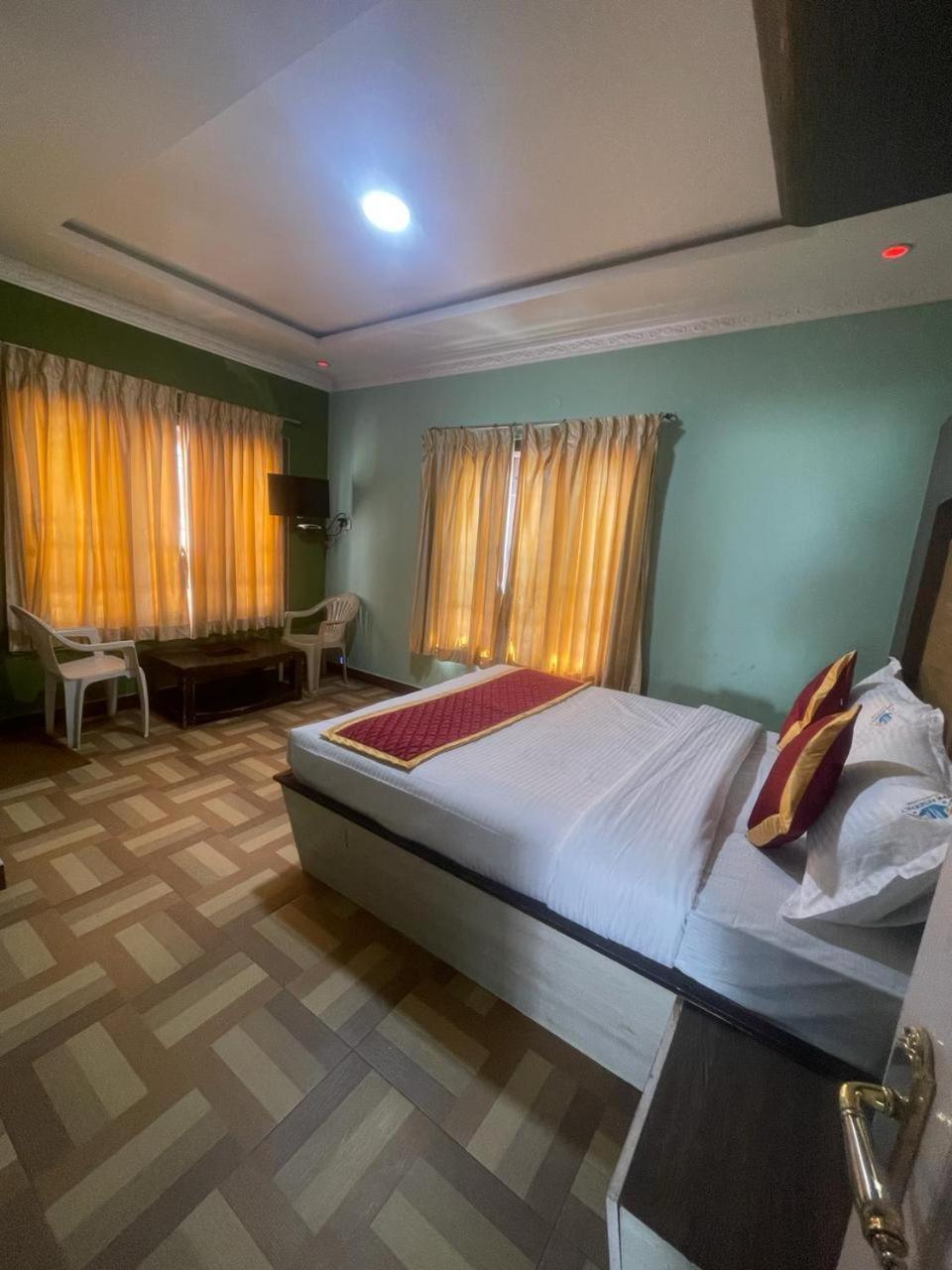 מלון Ooty Vpr Residency מראה חיצוני תמונה